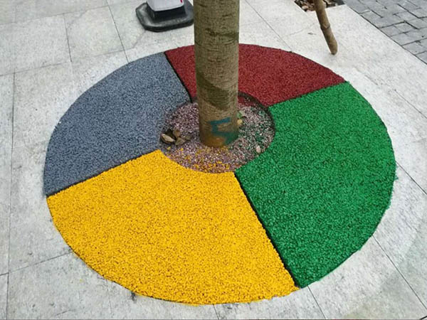 透水地坪究竟有什么優(yōu)勢(shì)這么受青睞？